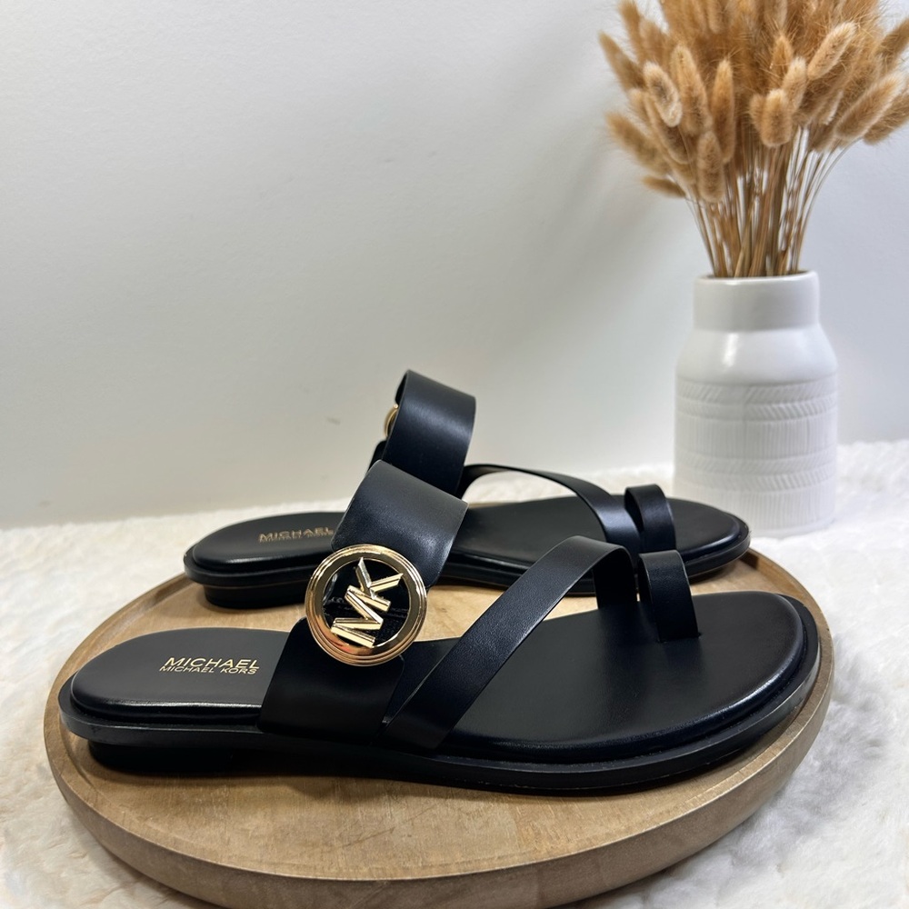 MICHAEL Michael Kors
"MMK" Vera Toe-Ring Slip-On Sandals.Sz 8